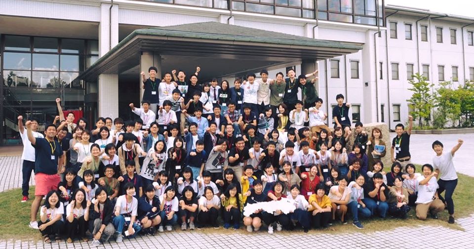 写真：島根県の高校に集ったたくさんの学生たち