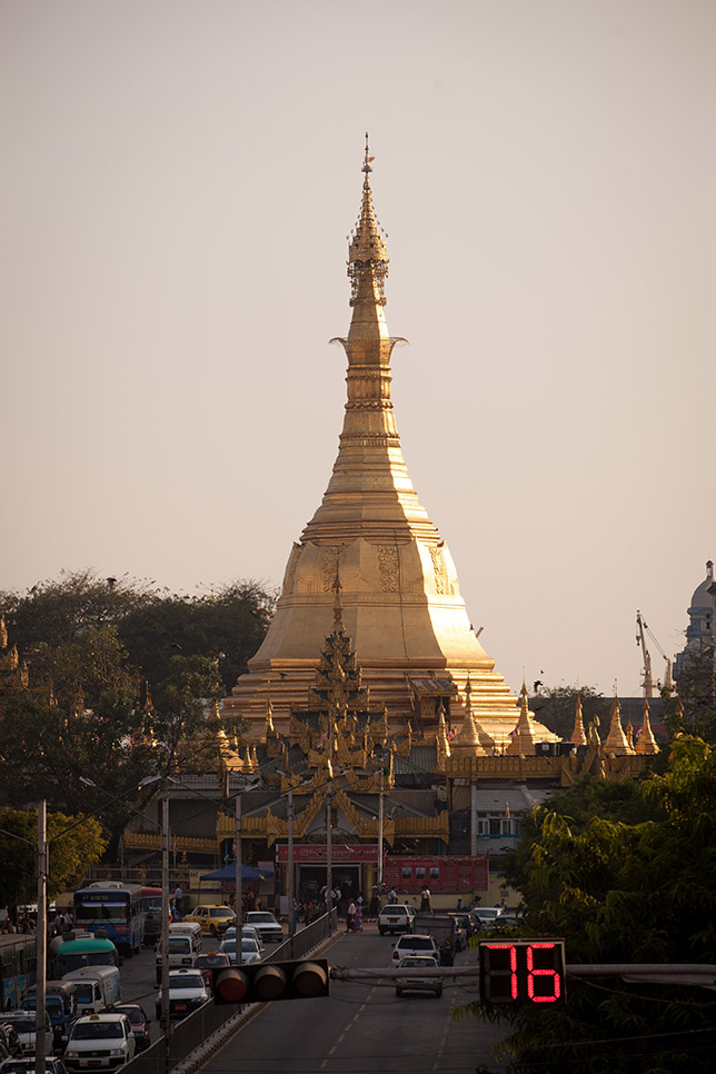 写真：ミャンマーの市街地