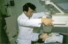 Photo of a doctor examining a patient