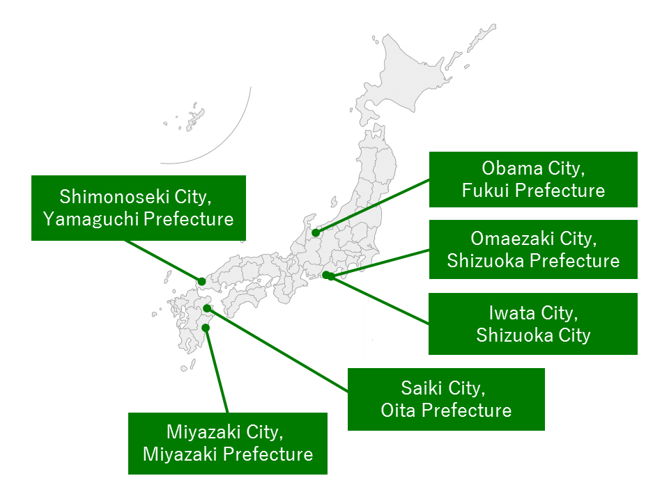 Illustration: Map of Japan map showing Nagisa-no-Koban locations. Nagisa-no-Koban Obama (Obama City, Fukui Prefecture); Nagisa-no-Koban Omaezaki (Omaezaki City, Shizuoka Prefecture); Iwata Nagisa-no-Kyouryukan (Iwata City, Shizuoka Prefecture); Shimado Nagisa-no-Koban (Shimonoseki City, Yamaguchi Prefecture); Hazako Nagisa-no-Koban (Saiki City, Oita Prefecture); Aoshima Beach Center Nagisa-no-Koban (Miyazaki City, Miyazaki Prefecture)
