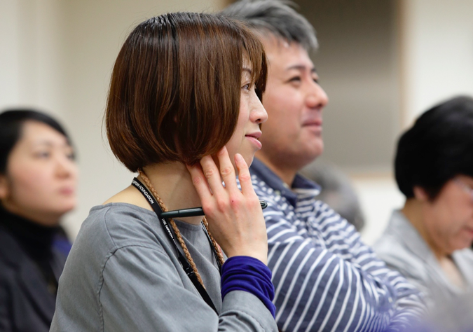 写真：講演を聞く参加者の様子