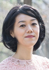 写真:中室牧子氏