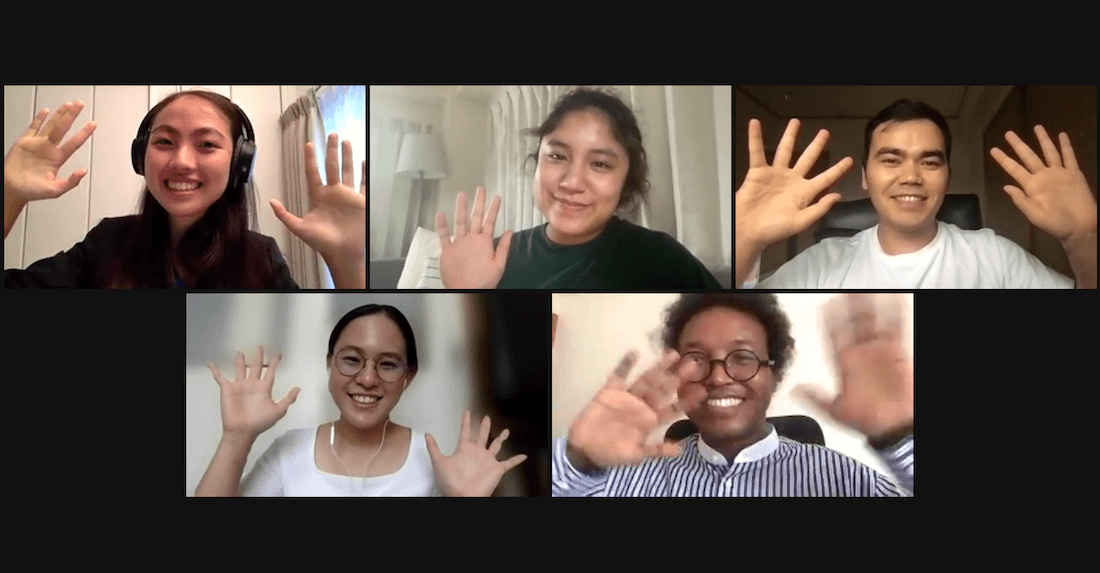 写真：オンライン取材の画面に手を振る外国人留学生たち