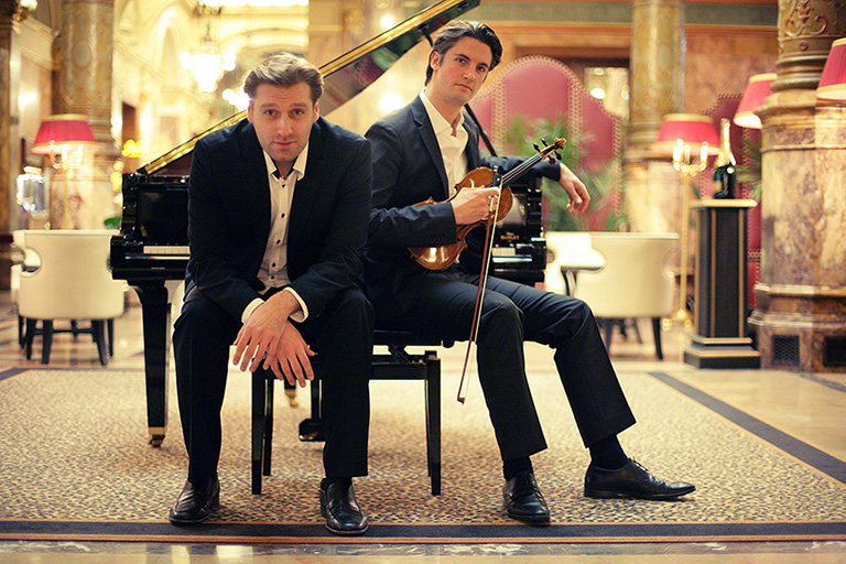 写真:左がPhilippe Raskin、右がJohannes Fleischmann