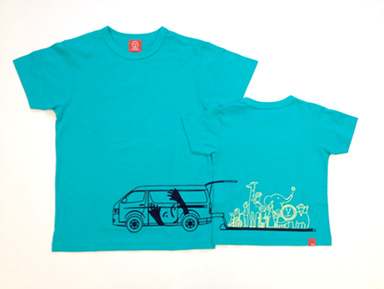 写真:親子ペアのTシャツ