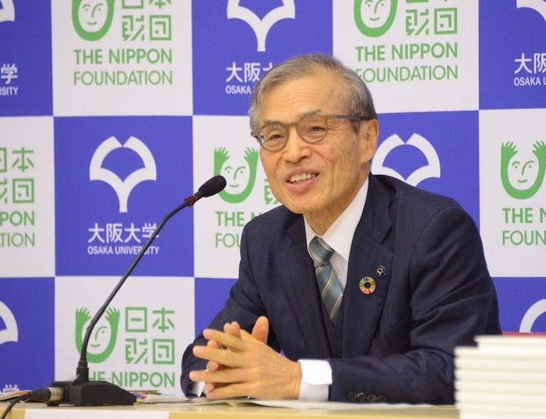 写真:国立大学法人大阪大学 総長 西尾章治郎氏