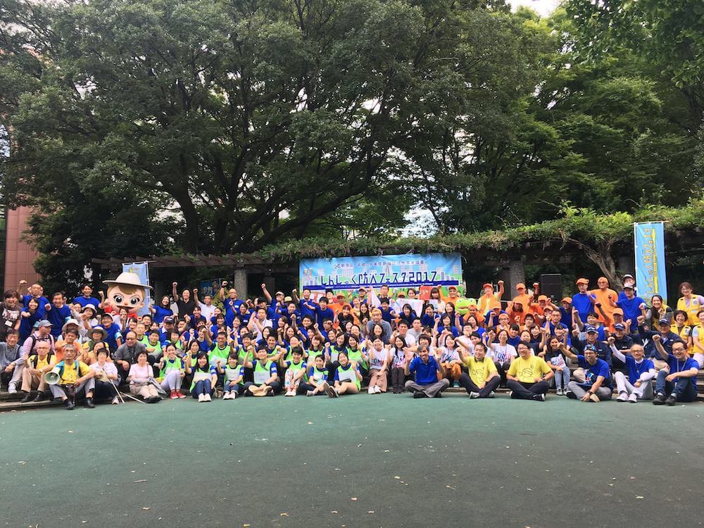 写真:参加者、スタッフによる集合写真