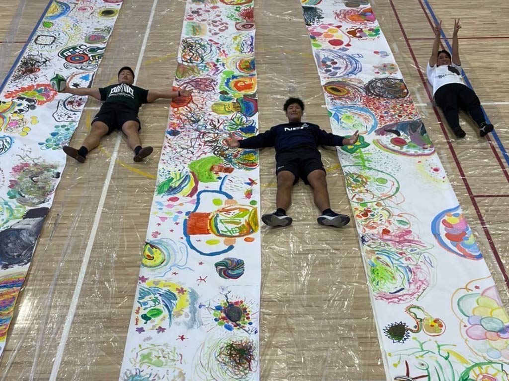 写真:小学校での実施したイベントの様子