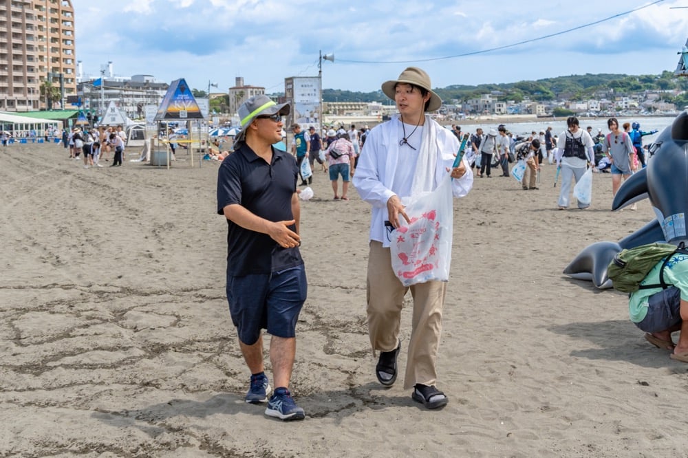 倉田さんへインタビュー中