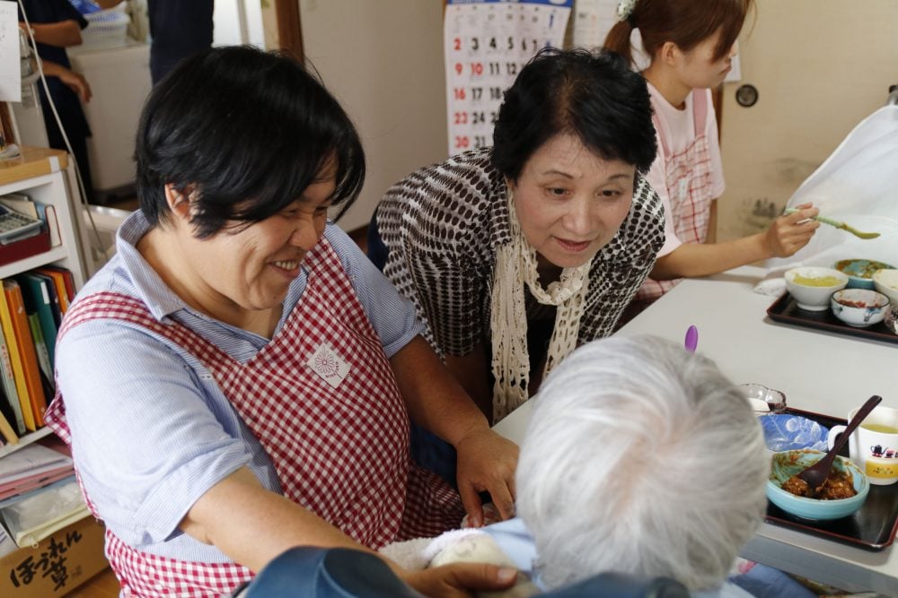 写真：在宅でホスピスケアを受けている様子